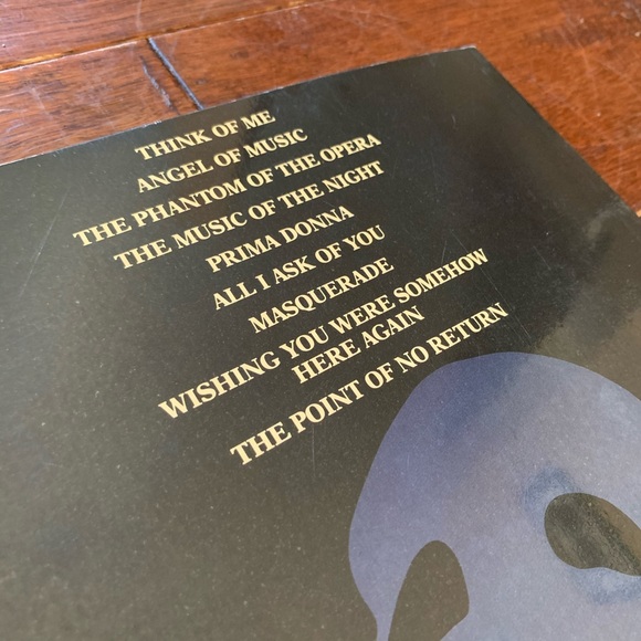 Piano + Vocal Phantom of the Opera - Picture 4 of 4